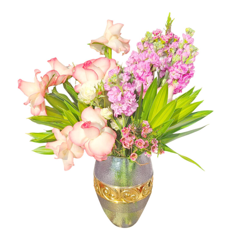 Womens day vase flowers