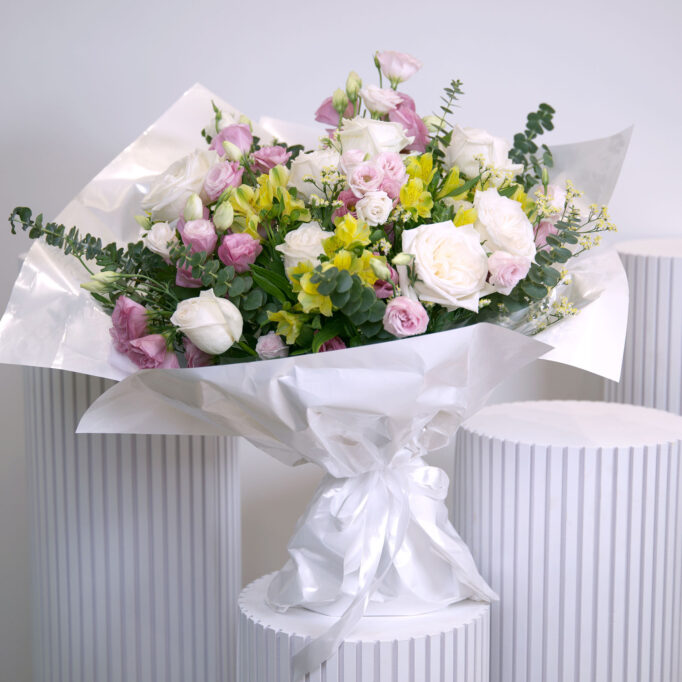 "bouquet for delivery dubai"