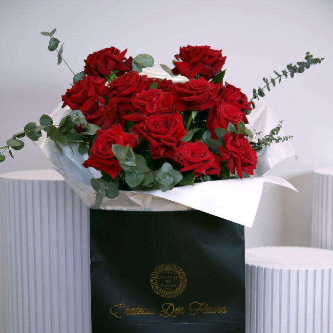 red roses bouquet